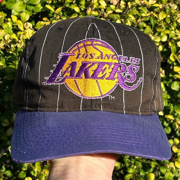Vintage 90s LA Lakers 🏀 Pinstripe Starter snapback hat baseball cap Los Angeles - Picture 2 of 16